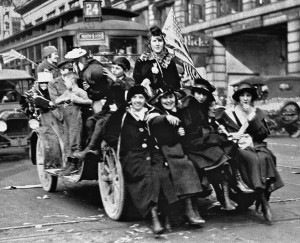 Seattle women improvise a float in 1918