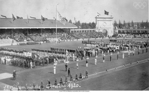 In Antwerp in 1920, the Olympic flag flies for the first time.