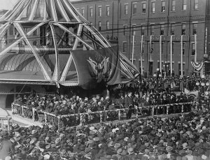 On a flag-bedecked platform, President Taft speaks in Decatur in 1911, the year Frank Auburn graduated. (Library of Congress)