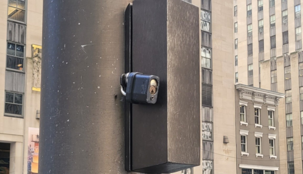 Anti-Theft Flagpole Hardware