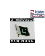 Pakistan Lapel Pin (Single Waving Flag)
