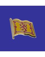 Scotland Lion Lapel Pin (Single Waving Flag)