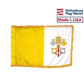 VATICAN INDOOR PAPAL