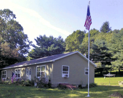 Aluminum residential flagpole
